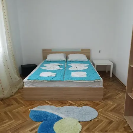 White House Apartment Burgas