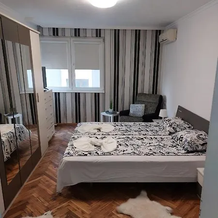 Apartment White House